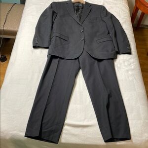Egara 3-piece suit - suit coat, vest, pants - Men's - Black - preowned